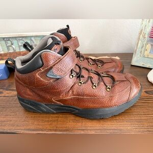 Dr. COMFORT Ranger 9420 Brown Leather Diabetic Hiking Boots Men's Size 15XW EEEE